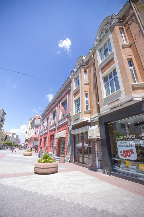 Dimitrov Apartment พลอฟดิฟ ภายนอก รูปภาพ