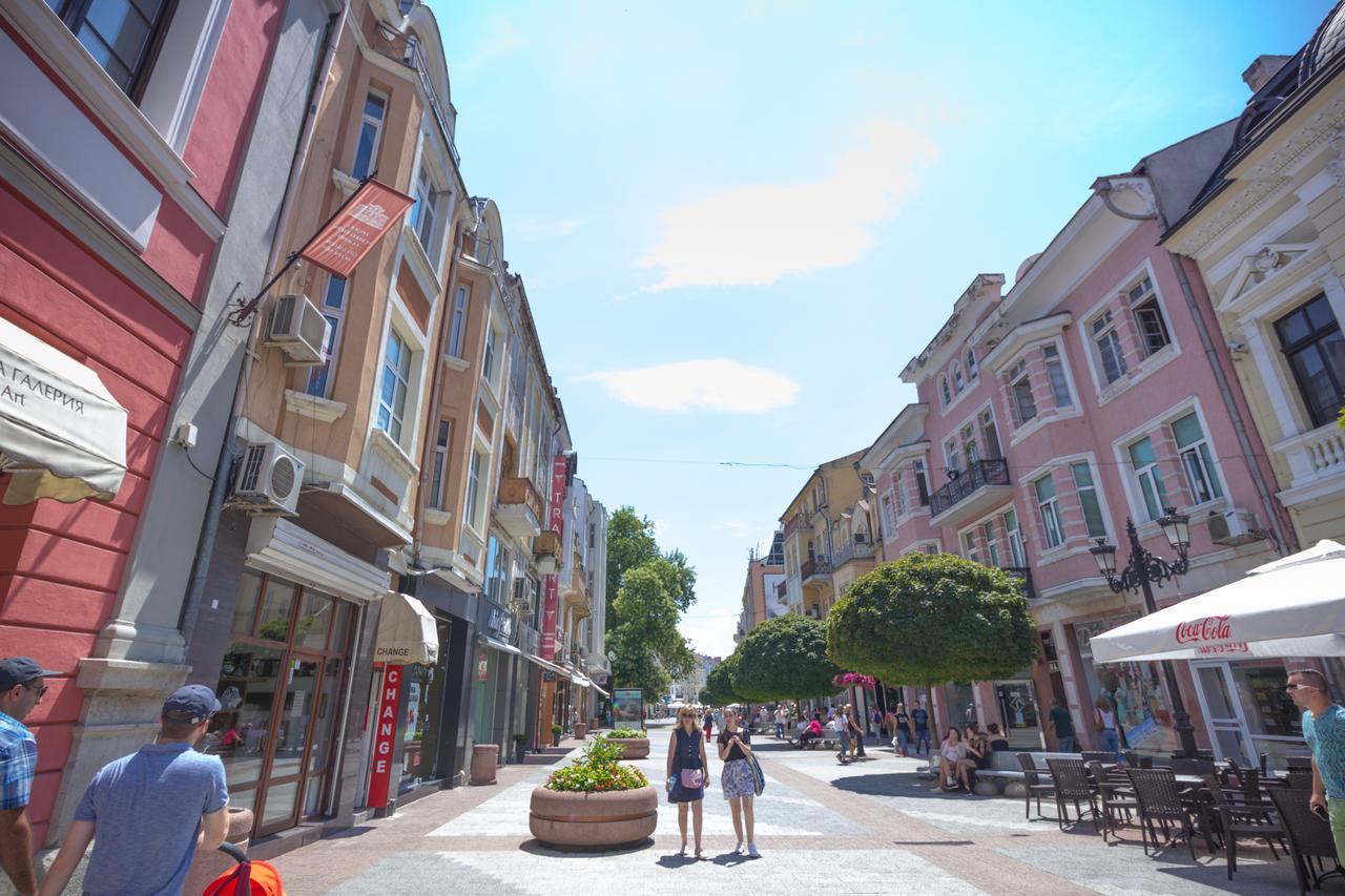 Dimitrov Apartment พลอฟดิฟ ภายนอก รูปภาพ